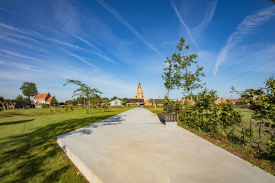 Parkbegraafplaats Woumen  - De Witte Kamer - Landschapsarchitectuur en interieurarchitectuur voor kleine, grote en zotte projecten